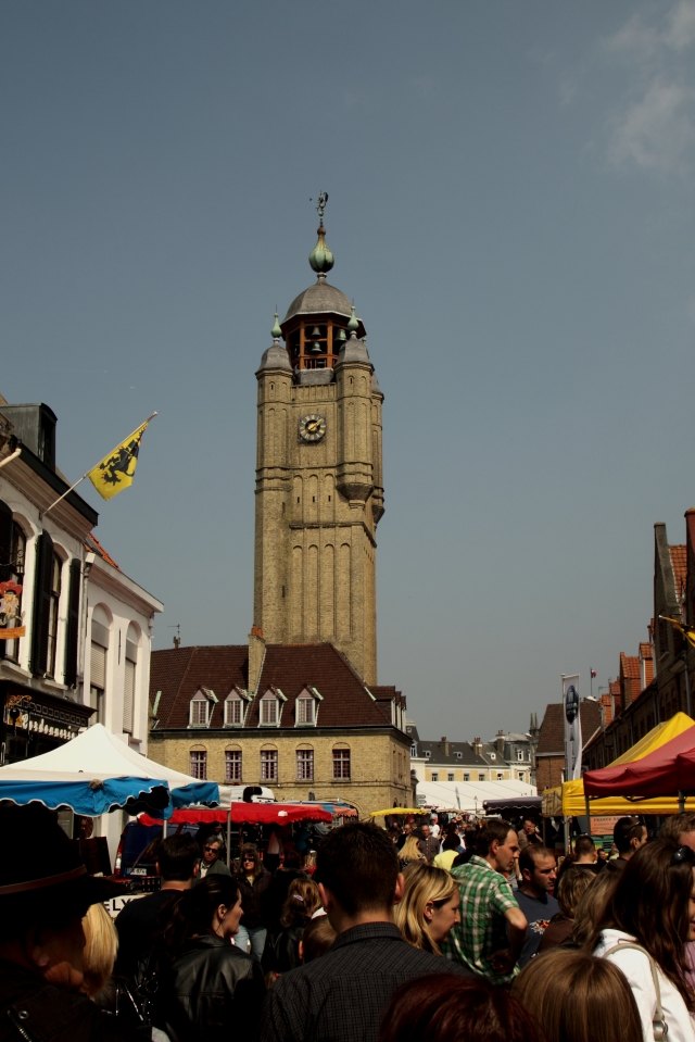 Bergues Sint-Winoksbergen Hanseatic League town market